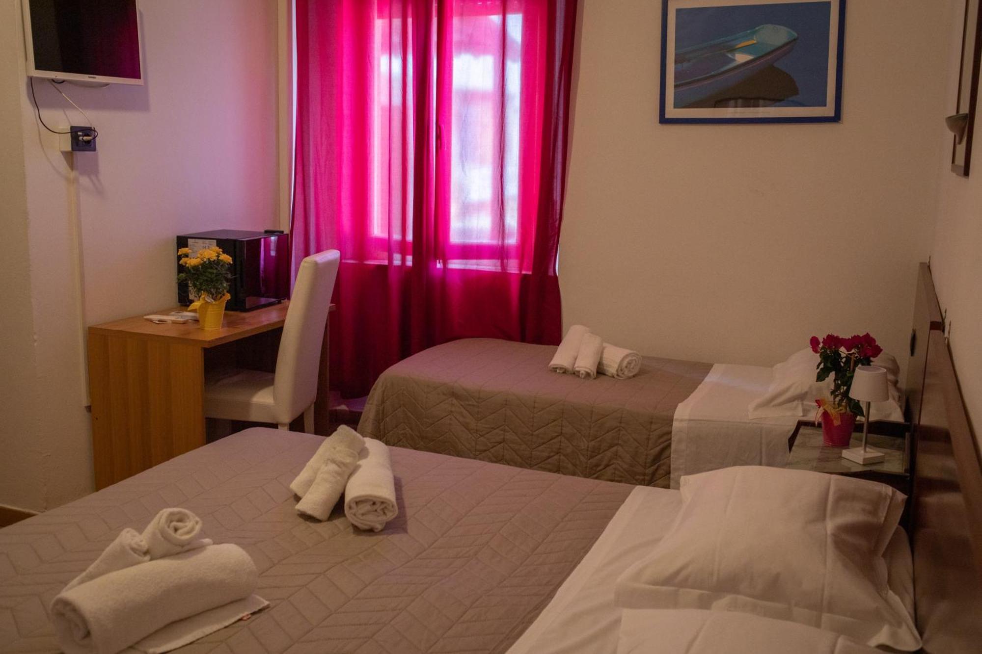 Hotel Ariston Piombino Luaran gambar