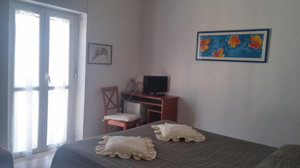 Hotel Ariston Piombino Luaran gambar