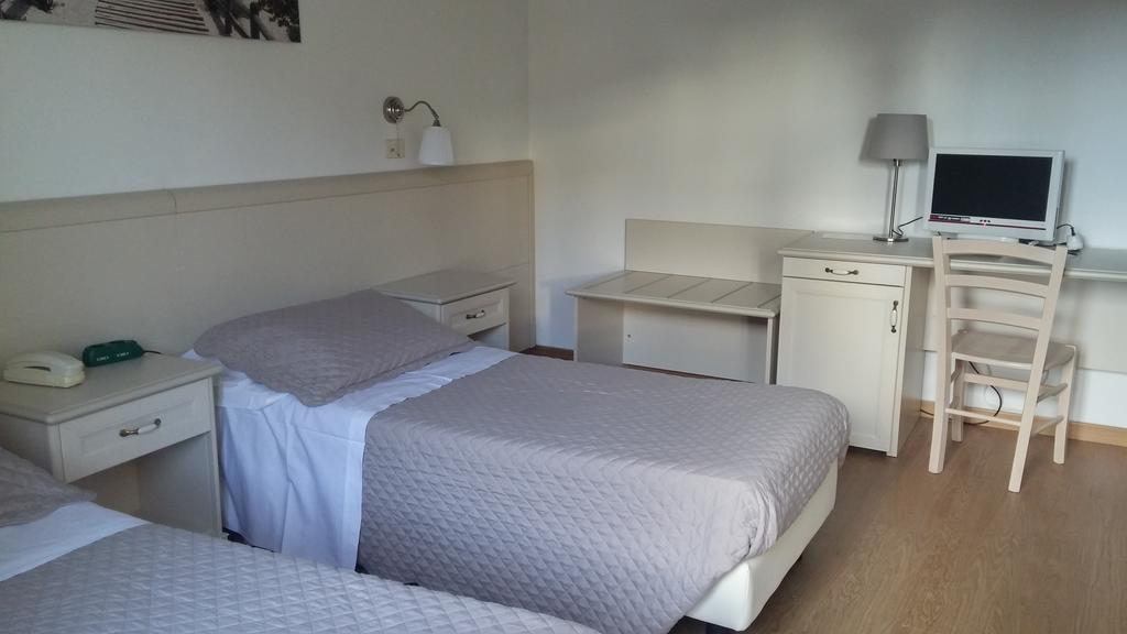 Hotel Ariston Piombino Luaran gambar