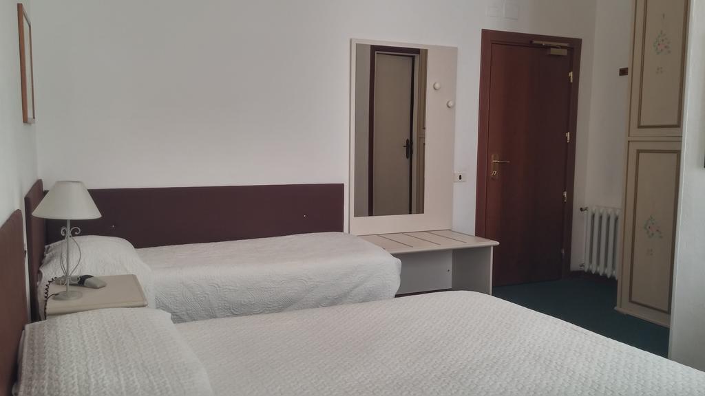 Hotel Ariston Piombino Luaran gambar